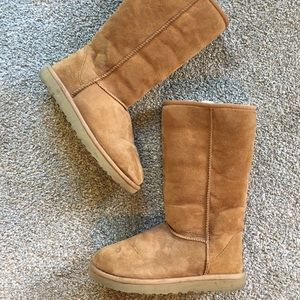 UGG Australia - Classic Tall Boot